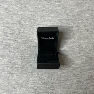 Thomas Sabo Script 2” x 2” Ring Jewelry Gift Box